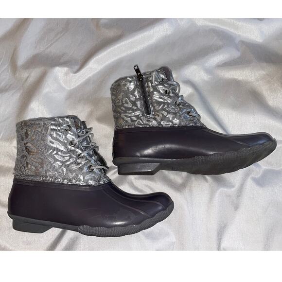 Sperry Women's Saltwater Seasonal Rain Boot in Silver Leopard - Women's Size 8.5 - Picture 7 of 12